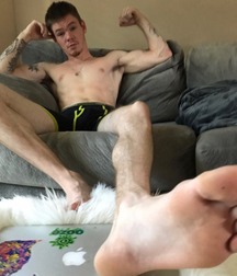 Amazing foot friends 5fa7128c4ce2d.jpg