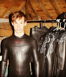 Wetsuite guys 5fa8785749694.png