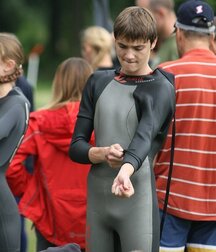Wetsuite guys 5fa8785ef0621.jpg