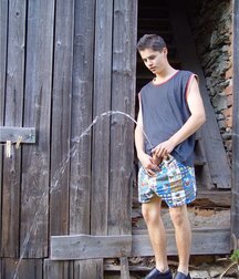 Twinks golden juice 5fa98e0f95d80.jpg