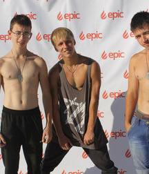Russian teen boys 5faa99304688f.jpg