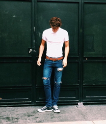 Sneaker boys in converse 5faaaf778d9f2.jpg