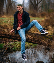 Sneaker boys in converse 5faaafb6be17c.jpg