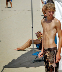 Cuties and beauties 2 5fac156888d59.jpg