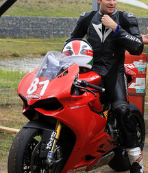 Biker boys 2 5fac425408334.jpg