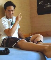 Nordic boy shows feet 5faca9a40d188.jpg