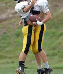 Sportsboys 3 5fad7271937fe.jpg