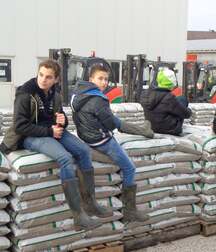Rubber boot boys 5fadb7b399622.jpg