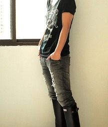 Rubber boot boys 5fadb7ee6846a.jpg