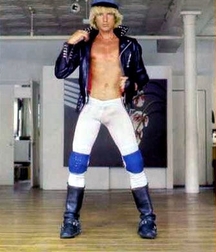 Vintage: Peter Berlin 5fadbaf203271.jpg