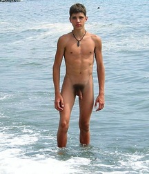 Amazing young men 5fadd8c4d8124.jpg