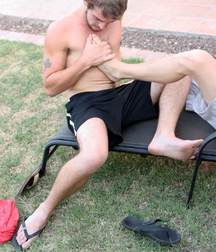 Delicious boyfeet 5fade53531b9f.jpg