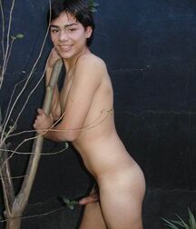 Beauties shows their dicks 5faf276132142.jpg