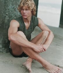 Addicted to jocks and twinks feet 5fb1587f2409a.jpg