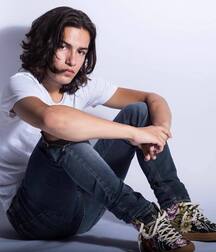 Amazing teens and young men 5fb2b982b74dd.jpg