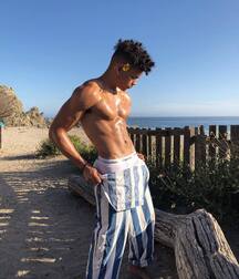 Amazing teens and young men 5fb2b999c4f74.jpg