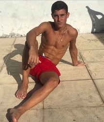 Boys hot feet 5fb2c81206bb5.jpg