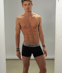 Beautiful male models 5fb2fd14ec595.jpg