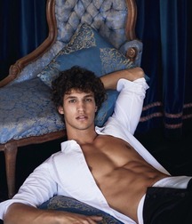 Beautiful male models 5fb2fd3676d13.jpg