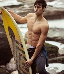 Surfer boys 5fb454b3aa2d6.jpg
