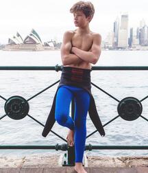 Surfer boys 5fb454ff69149.jpg