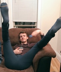 Boys wearing socks 5fb456b297491.jpg