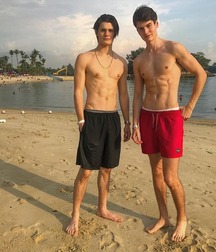 Amazing beautiful Twinks 5fb54f8f36463.jpg