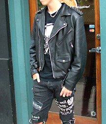 Fetish boys 2 5fb559a9030a7.jpg