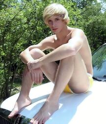 Twinks beauty 5fb588687956e.jpg