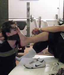 Master boys smelly feet 5fb594df0d1b0.jpg