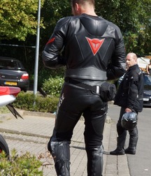 Leather- neoprene- lycra-gear 5fb5983b5e8b4.jpg
