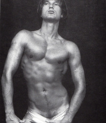 American icon - Peter Berlin 5fb5aa6e81ad5.jpg
