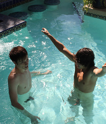 Beach boys and water rats 5fb5cb1079818.jpg
