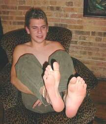 Worship the boys gorgeous feet 5fb6a7ce48a92.jpg