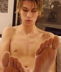 Worship the boys gorgeous feet 5fb6a86650407.jpg