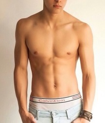 Gorgeous boy bodies 5fb6c0804f411.jpg