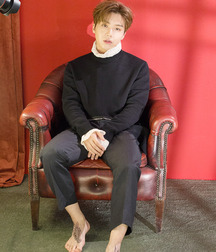 Addicted to boy feet 5fb6d9ad502df.jpg