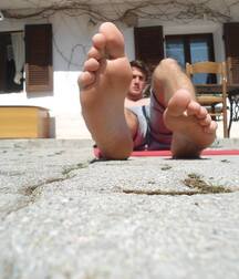 Addicted to boy feet 5fb6d9f3221b3.jpg