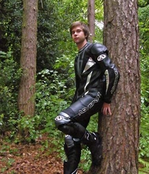 Boot and Leather boys 5fb6f0742978d.jpg