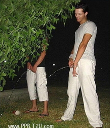 Boys taking a leak 5fb6f714d5611.jpg