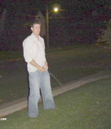 Boys taking a leak 5fb6f7459c476.jpg