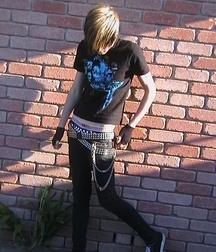 Sneaker and Jeans boys 5fb70b9479e84.jpg