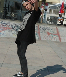 Sneaker and Jeans boys 5fb70b9c490e9.jpg
