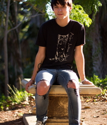 Sneaker and Jeans boys 5fb70ba83bd57.jpg