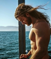 Worship the alphas 5fb7173a28503.jpg