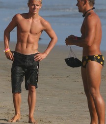 Sexy stunning boys 5fb800dae944f.jpg