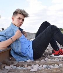Teen jocks and beauties 5fb940baef3f7.jpg
