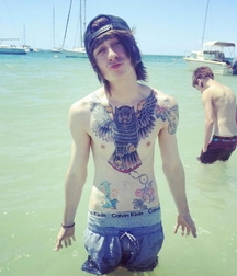 Cuties and EMOs 5fb945fa1d7d3.jpg