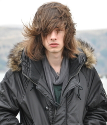 Cuties and EMOs 5fb9462e2207b.jpg