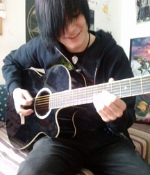 Cuties and EMOs 5fb946eba6c1e.jpg